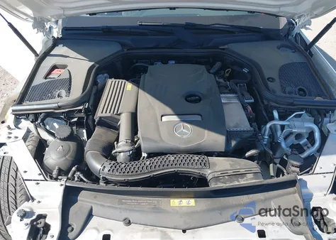 2019 Mercedes-Benz E 300 z USA, uszkodzony, nr VIN WDDZF4JB6KA600361